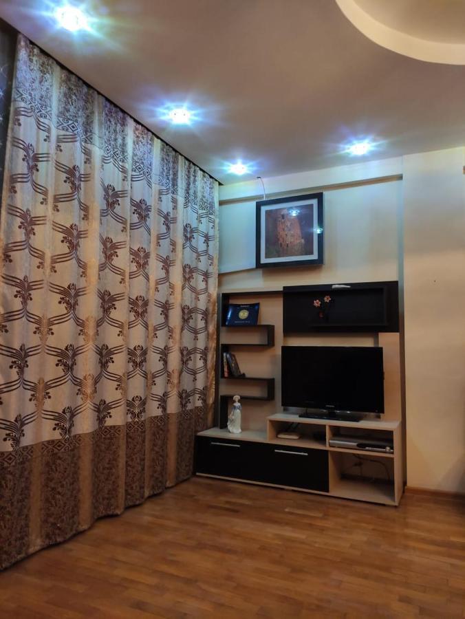 Apartment On Tole Bi Almaty Exteriér fotografie
